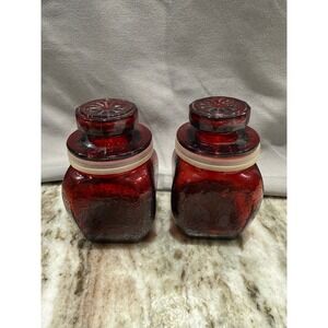 Vintage Wheaton Ruby Red salt & pepper shakers textured starburst lid